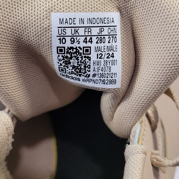 NWT Adidas Urban Court Sneakers Mens 10 Beige IF4078 Streetwear main image 5